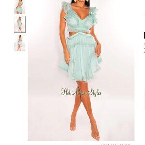 V-NECK RUFFLE CUT-OUT BACK TIE-UP DRESS "LUXXEL"